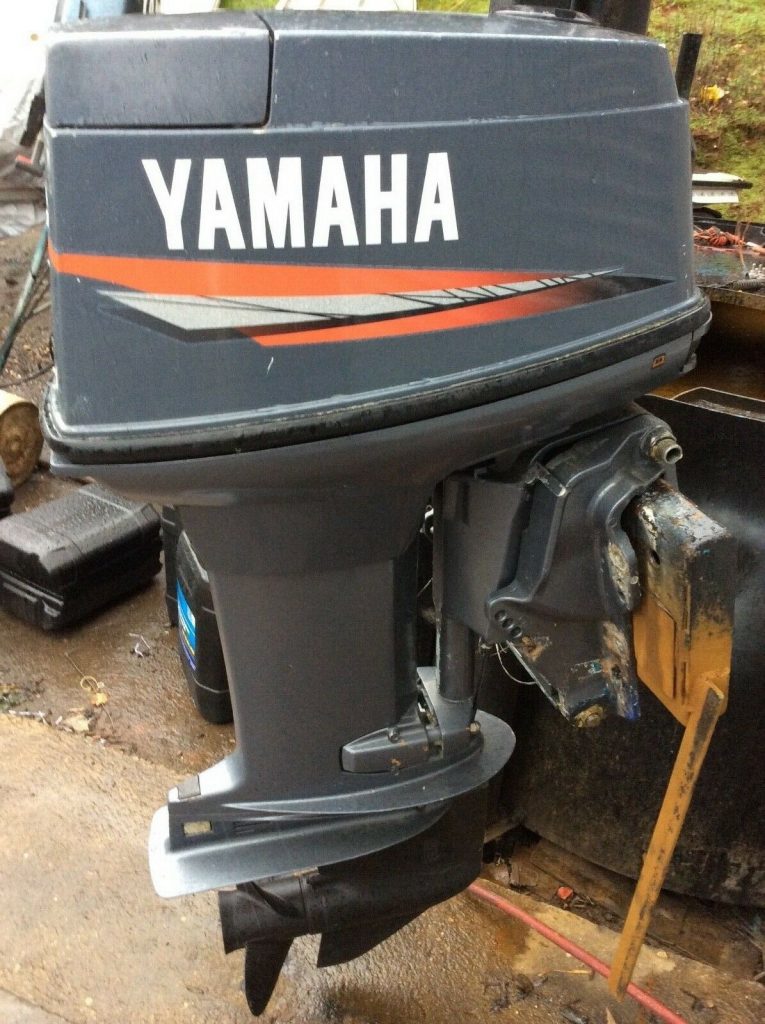 SOLD !! YAMAHA 40HP LONG SHAFT 2 STROKE PTT OUTBOARD BOAT ENGINE