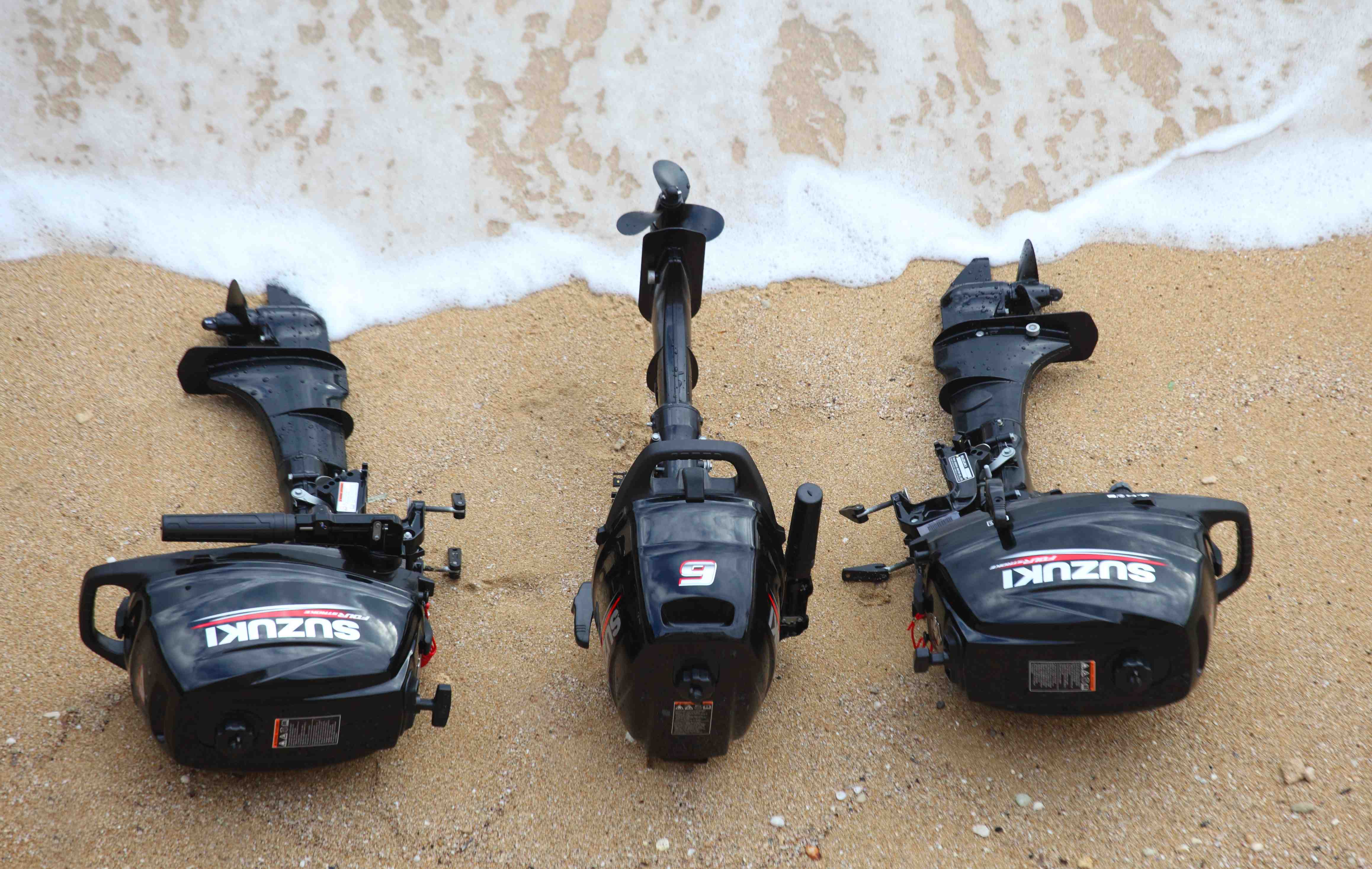 Suzuki DF4A 4hp Long and Short Shaft Outboard Engine - Image 4