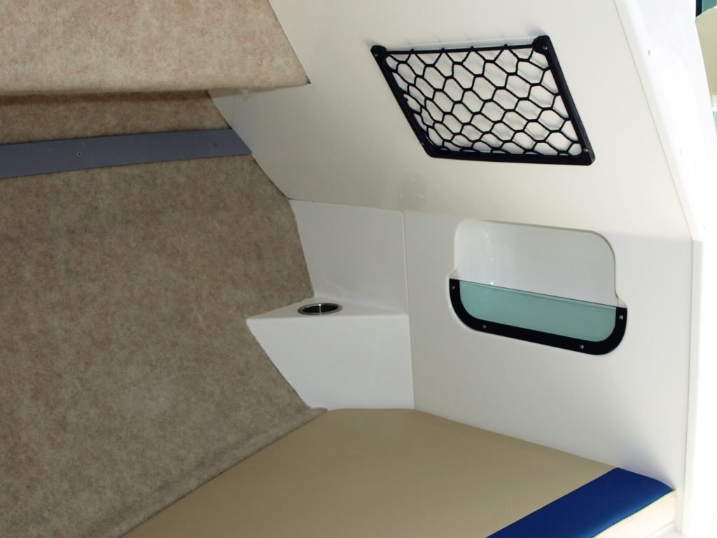 New Olympic 620C Pilothouse - Image 18