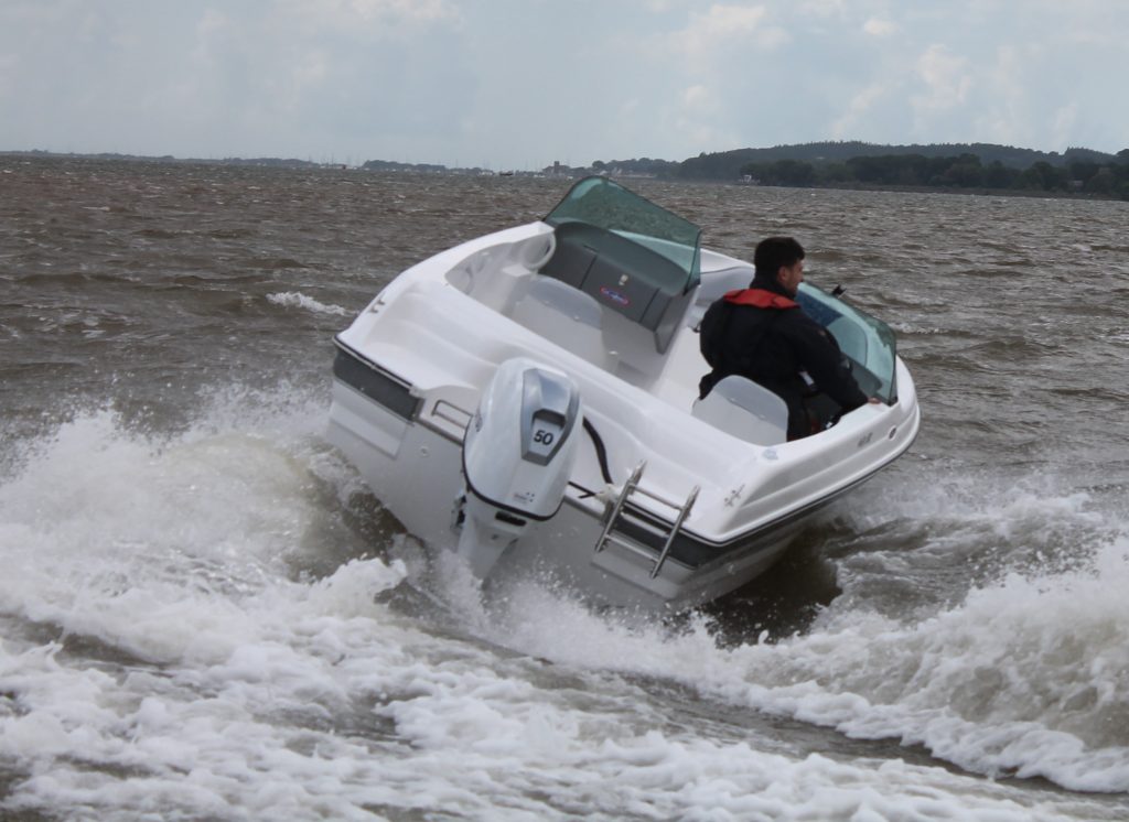 New Olmpic 460 BR Bowrider - Image 19