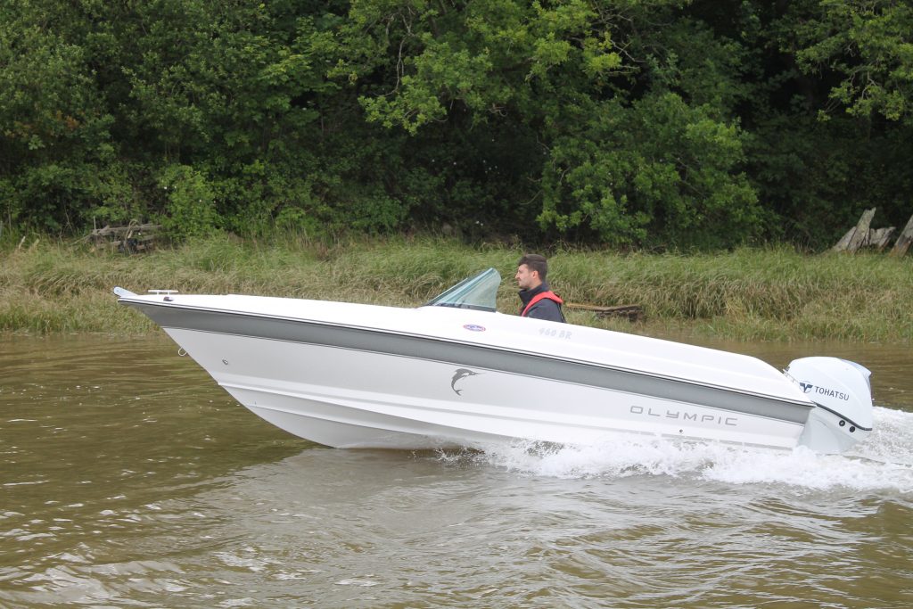 New Olmpic 460 BR Bowrider - Image 17