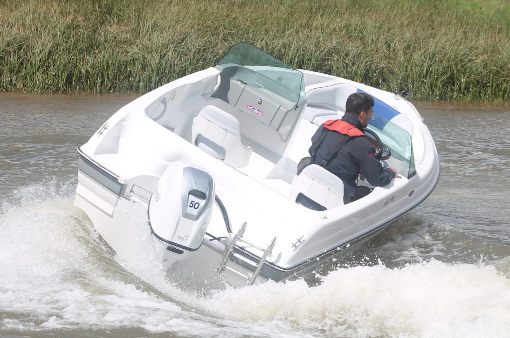 New Olmpic 460 BR Bowrider - Image 14