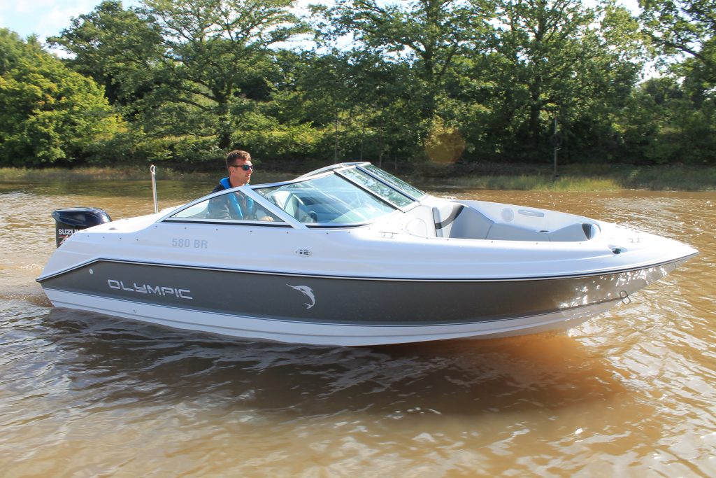 New Olympic 580 Bowrider - Image 5