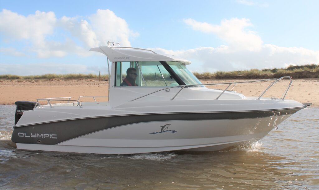 New Olympic 620C Pilothouse - Image 2