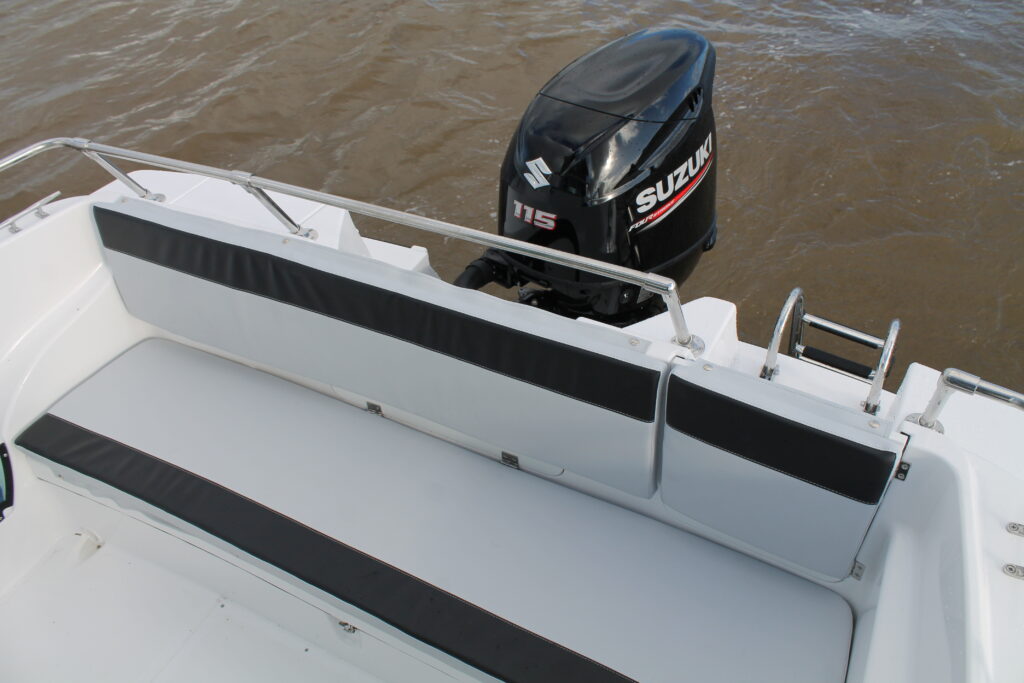New Olympic 620C Pilothouse - Image 26