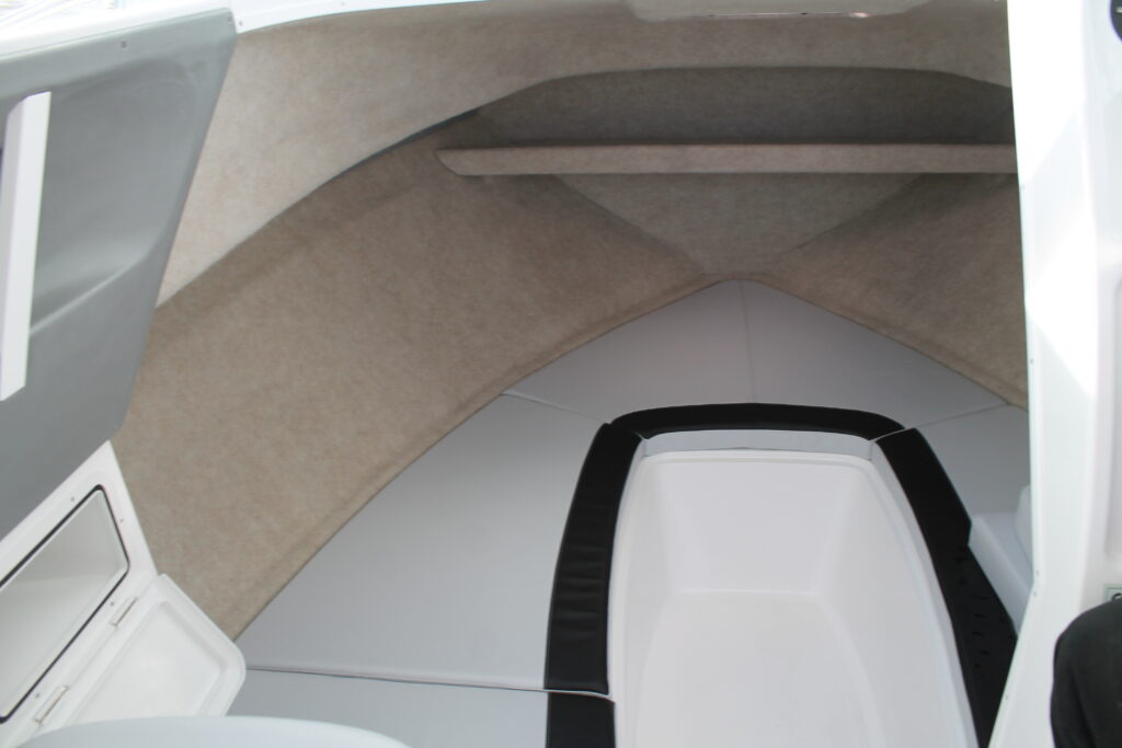 New Olympic 620C Pilothouse - Image 28