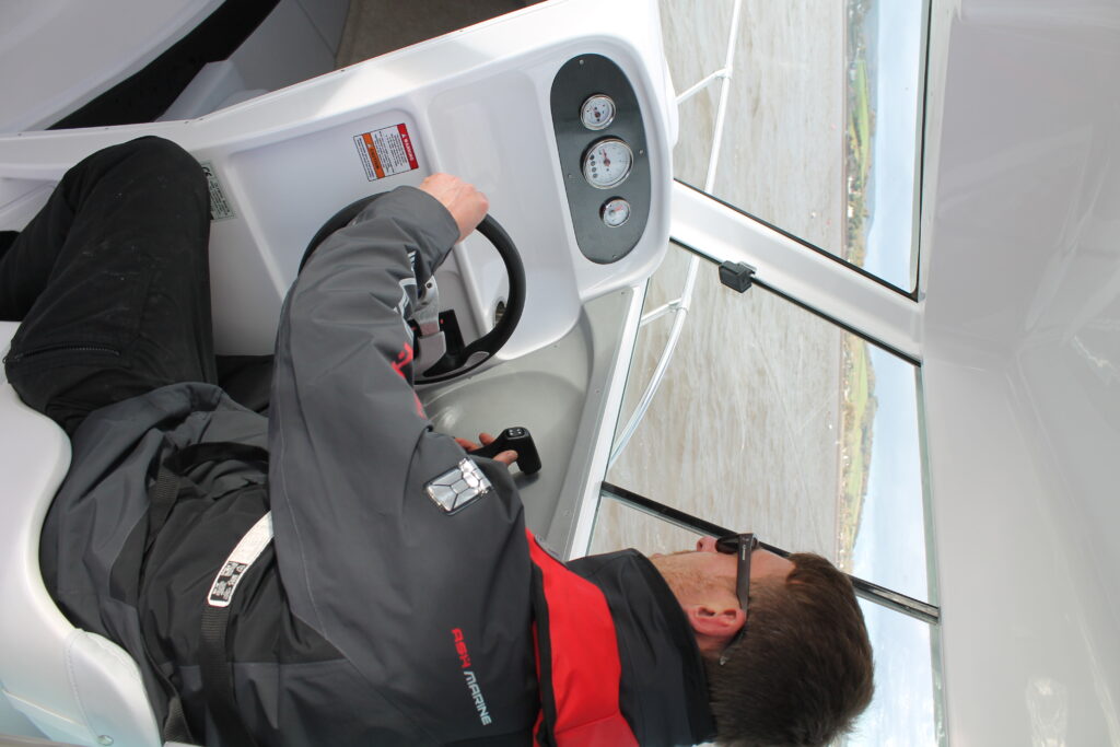 New Olympic 620C Pilothouse - Image 29