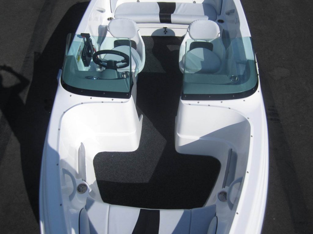 New Olmpic 460 BR Bowrider - Image 8
