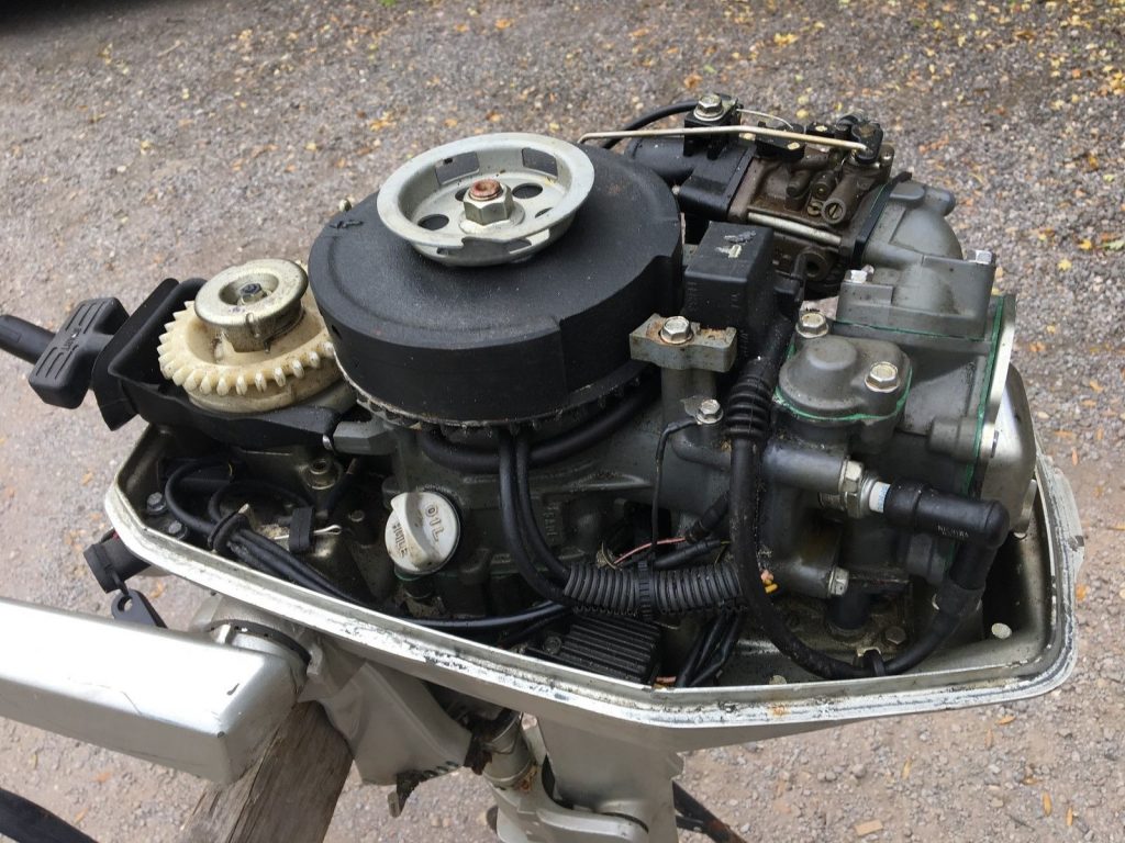 Honda BF 5HP 4 stroke long Shaft Outboard Engine SOLD - Image 5