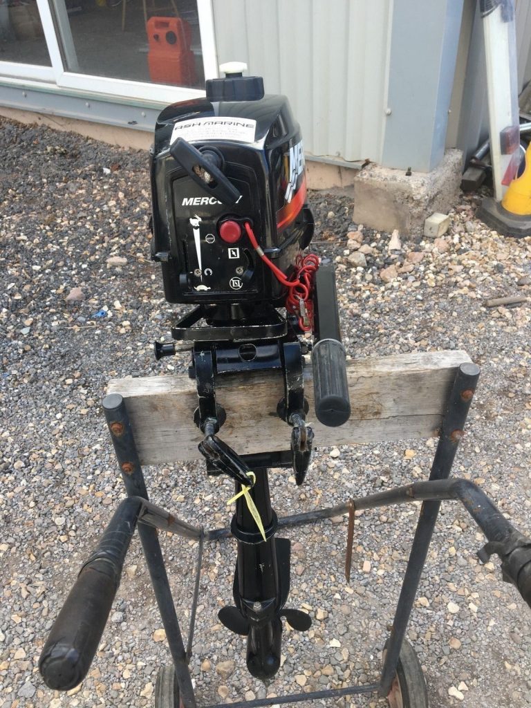 Mercury 2.5hp short shaft 2 stroke SOLD - Image 4