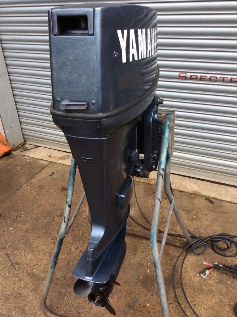 Yamaha 55hp long shaft 2 stroke electric start with remotes !SOLD! - Image 2