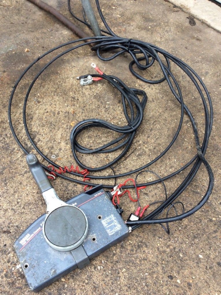 Yamaha 55hp long shaft 2 stroke electric start with remotes !SOLD! - Image 4