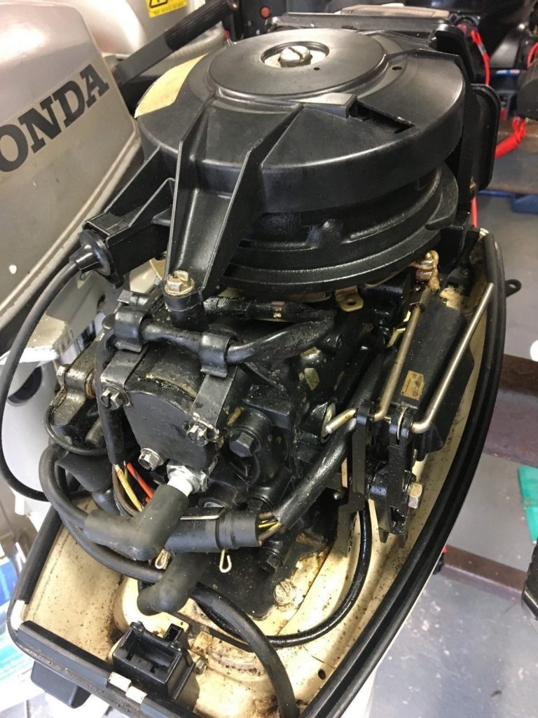 Johnson 6hp 2 stroke long Shaft Outboard Engine SOLD - Image 3