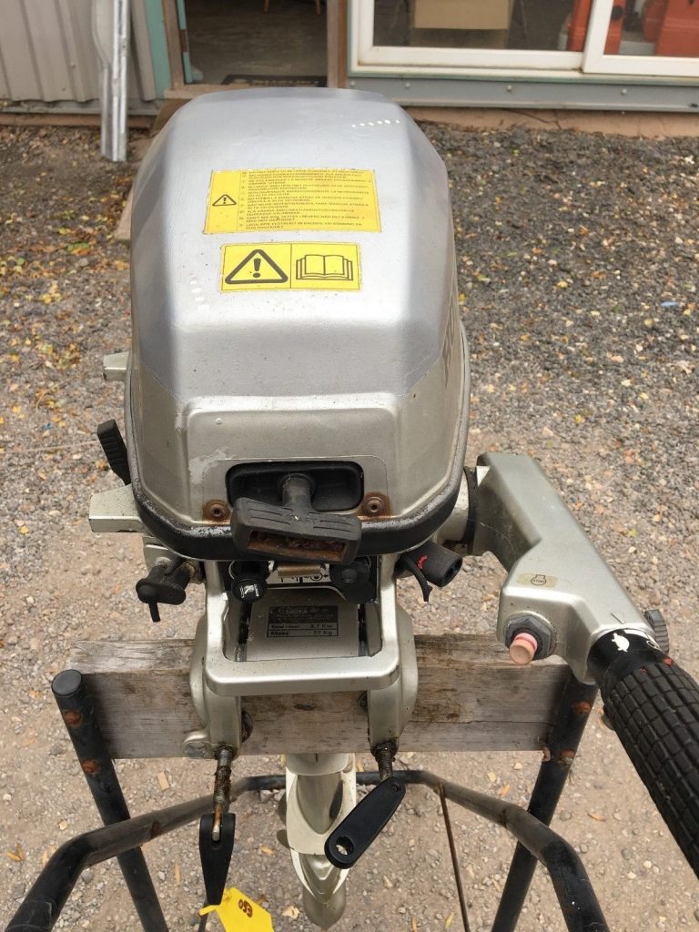 Honda BF 5HP 4 stroke long Shaft Outboard Engine SOLD - Image 4