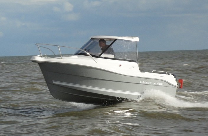 Spectrum 480P with Suzuki DF40 ATL - Image 5