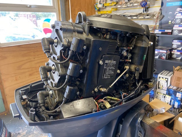 SOLD Yamaha 70hp BETOL 2/stroke Long shaft electric start power trim and tilt. - Image 5