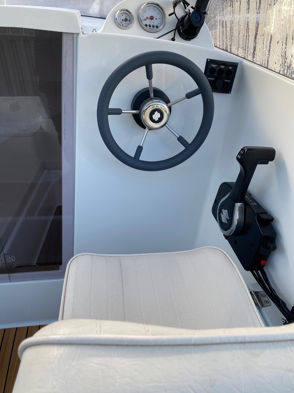 Spectrum 480P 2021 Suzuki DF60 SOLD - Image 5