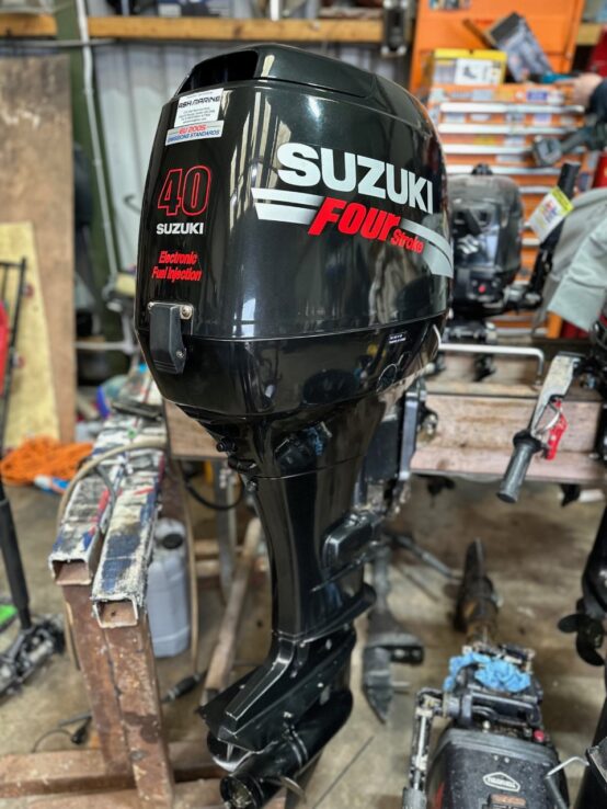 Suzuki DF40 ATL only 110 HRS !!!!!! Ash Marine