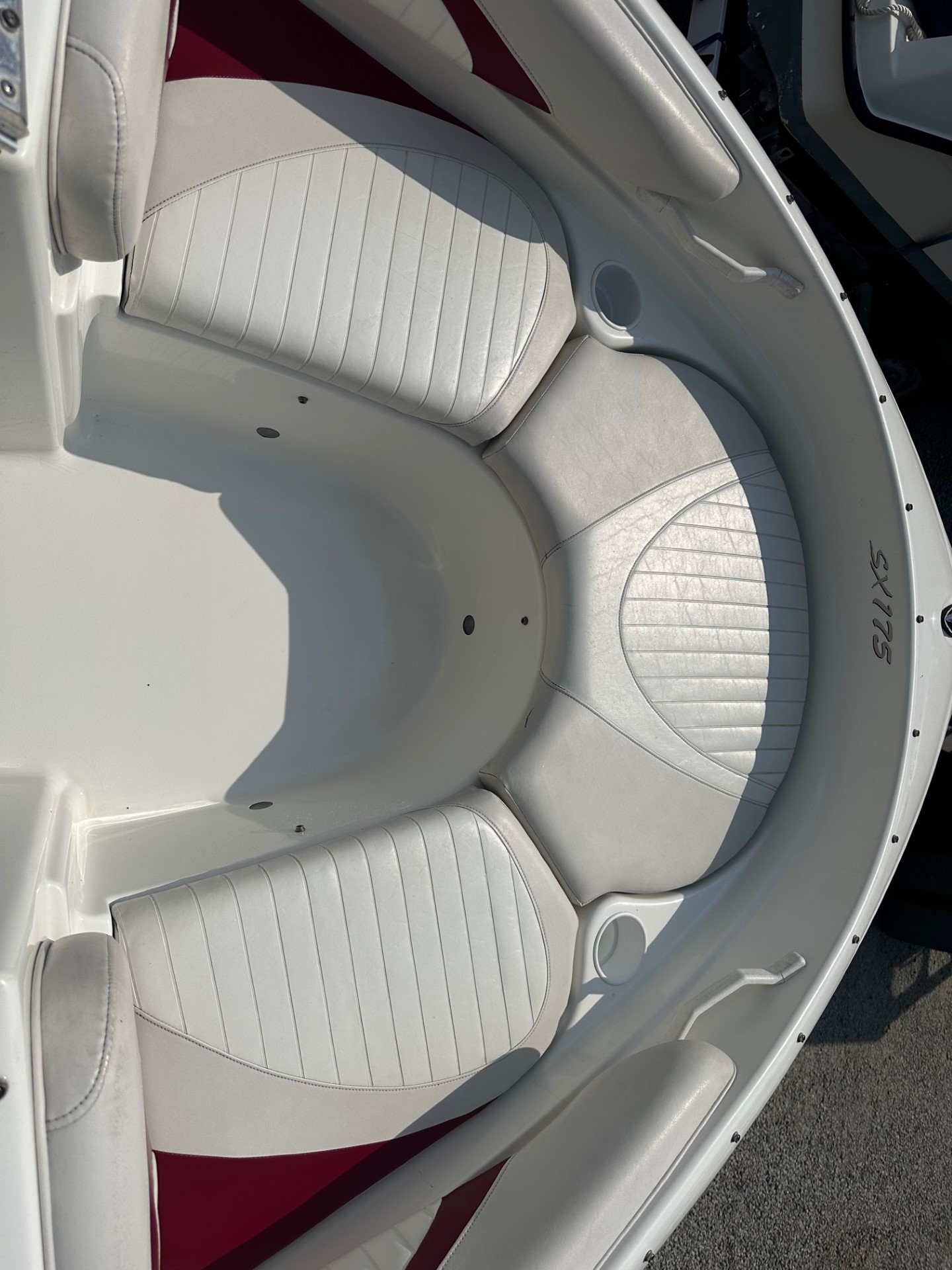 Glastron SX 175 Bowrider - Image 4