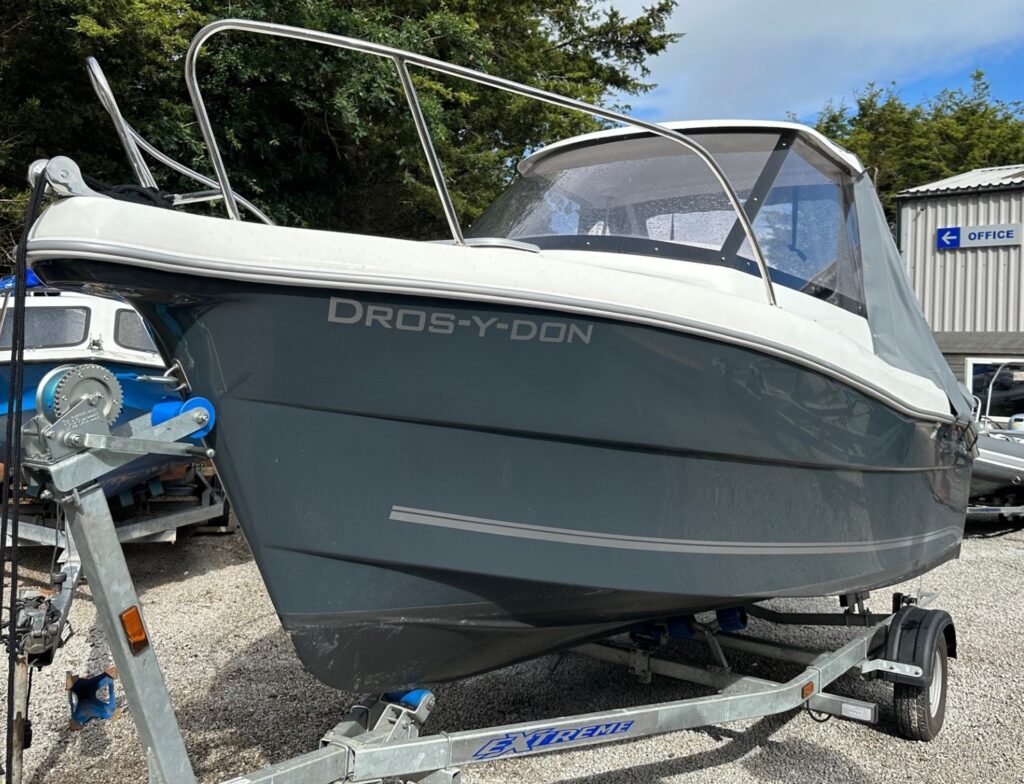Used Spectrum 480P with Tohatsu MFS50 and trailer SOLD