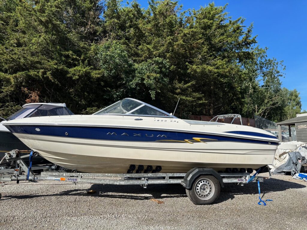 Maxum 2004 SR3 2004 Bowrider SOLD