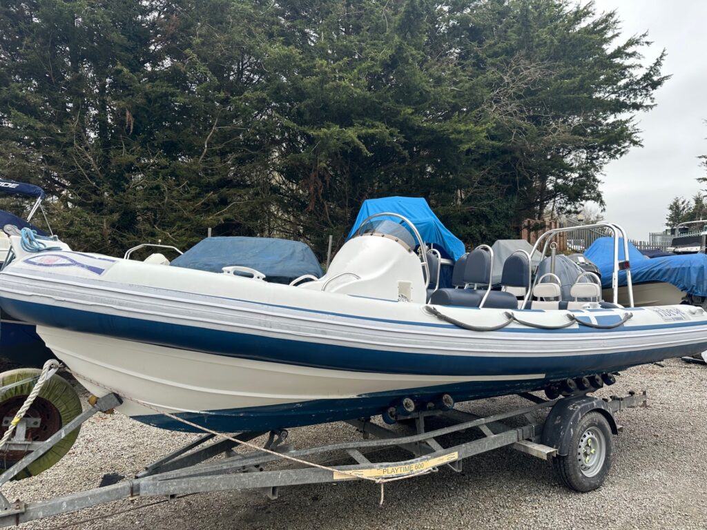 SOLD Ribeye Playtime A600 with Yamaha 115 - Image 4