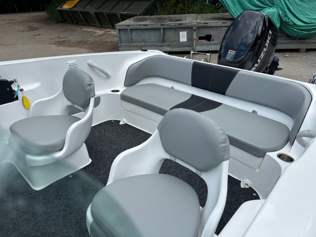 OLYMPIC 460BR BOWRIDER 2023!!!! - Image 10