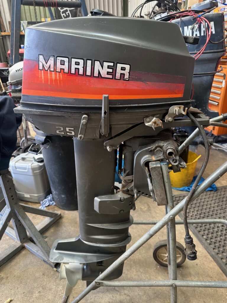 MARINER 25HP LONGSHAFT ELECTRIC START SOLD - Image 4