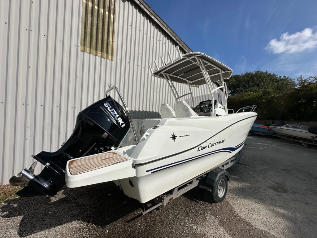 Jeanneau CAP CAMARAT 6.5 CC NEW Suzuki DF200! - Image 4