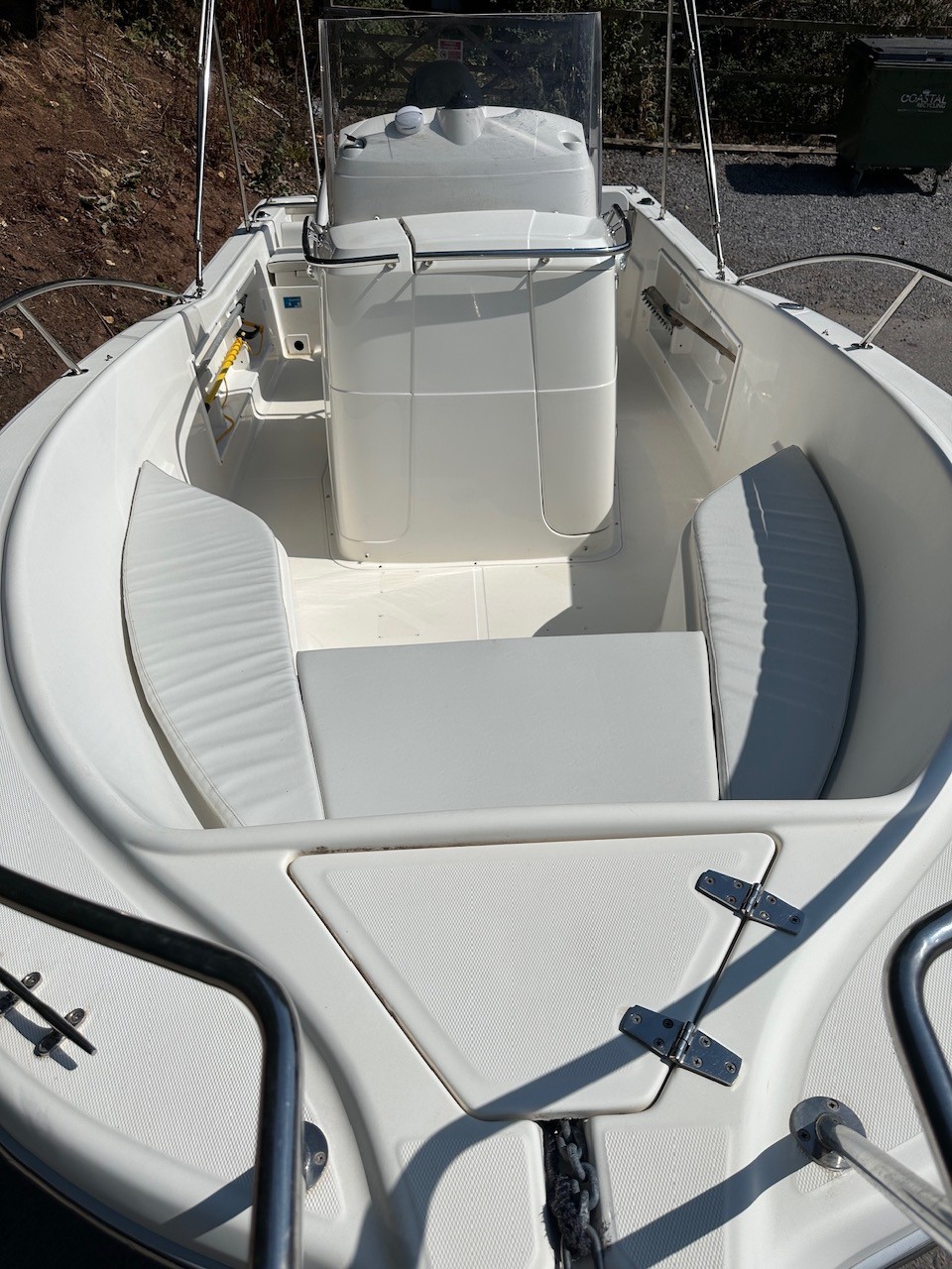 White Shark 205 with 2019 Suzuki DF150 - Image 12