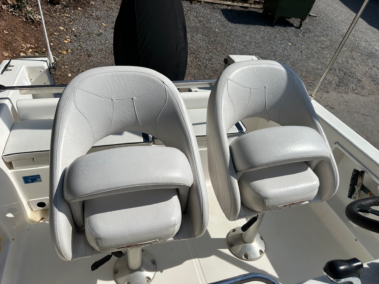White Shark 205 with 2019 Suzuki DF150 - Image 11