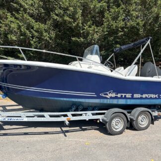 White Shark 205 with 2019 Suzuki DF150