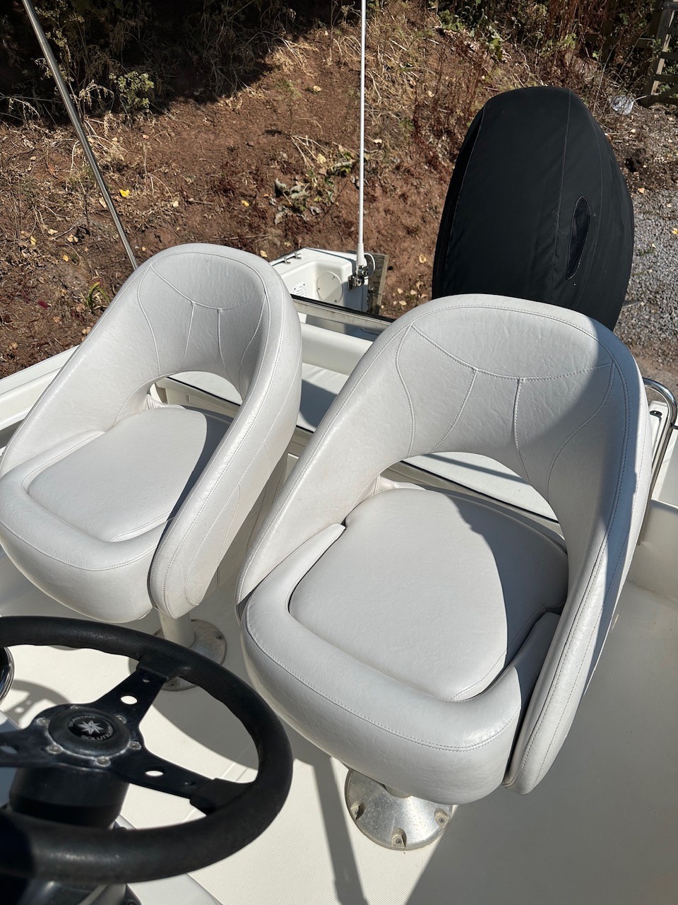 White Shark 205 with 2019 Suzuki DF150 - Image 13