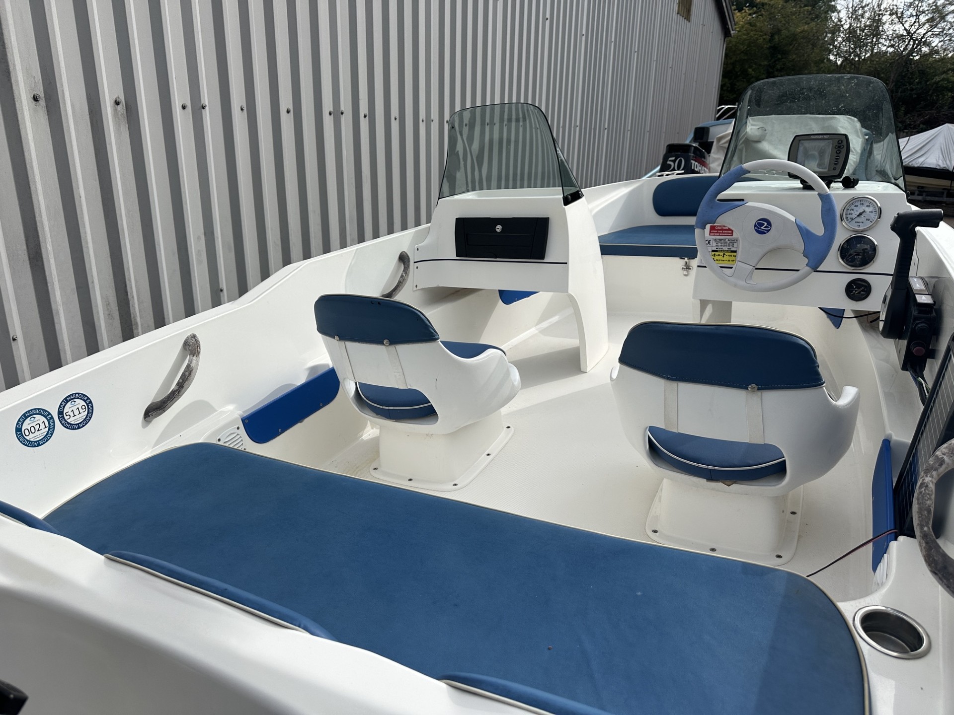 Olympic 400DC with 2023 Tohatsu 30hp 20hrs - Image 6